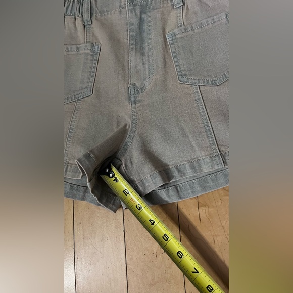 Tinted wash elastic waist denim shorts - Picture 4 of 5